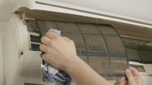Dịch vụ vệ sinh điều hòa hitachi tại nhà Hà Nội